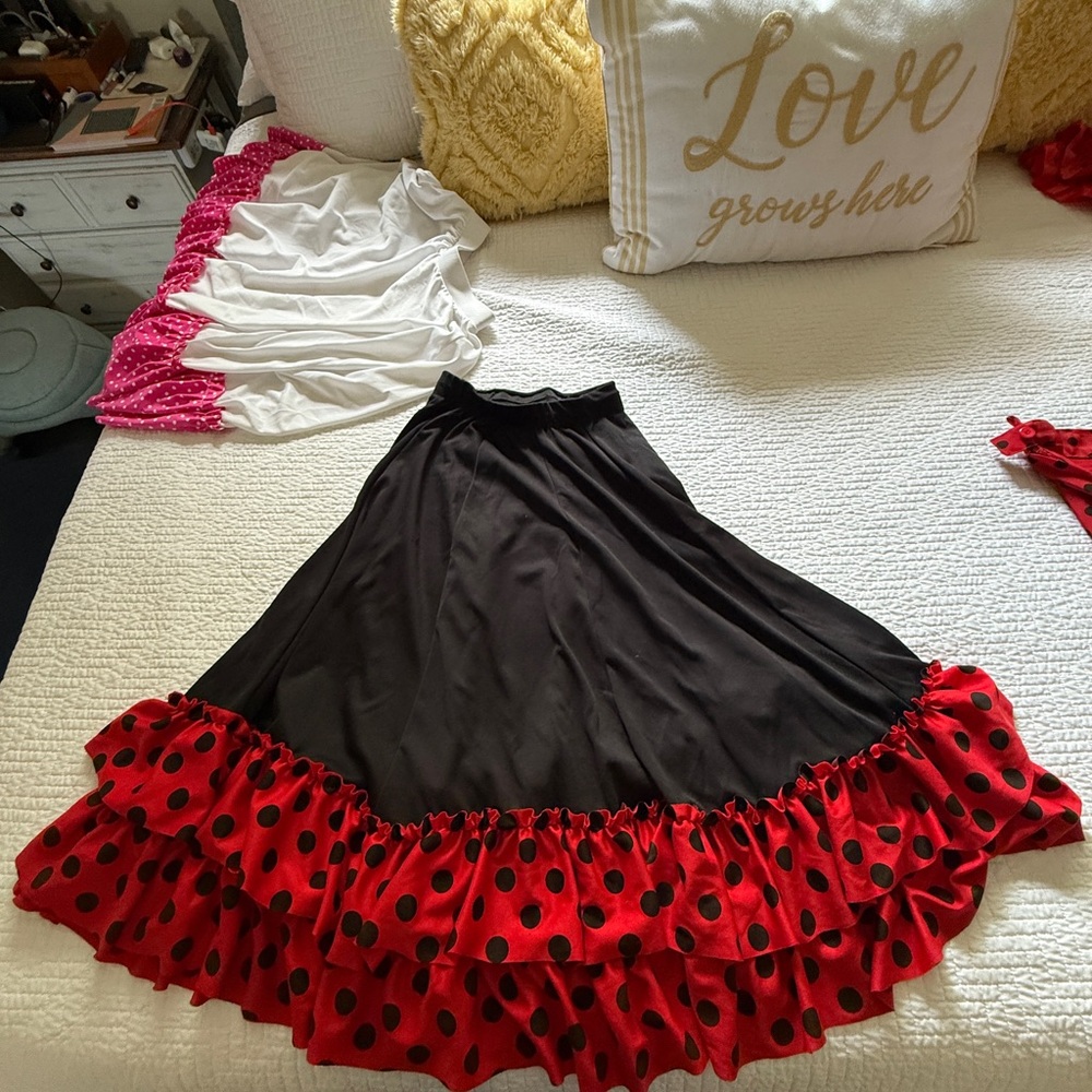 Flamenco 8-10 year old girl Black Skirt with Red Polka Dot Ruffle